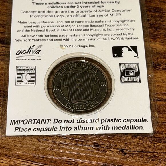 2005 NY POST JOE DIMAGGIO NEW YORK YANKEES MEDALLION COIN THE IMMORTALS - Picture 7 of 7